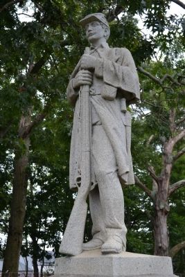 Oak Hill Cemetery G.A.R. Monument. Click for full size. Oak Hill Cemetery G.A.R. Monument image. Click for full size.
