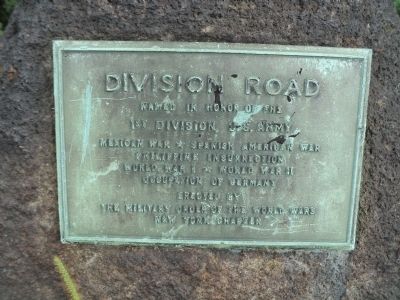 Division Road Marker image. Click for full size.