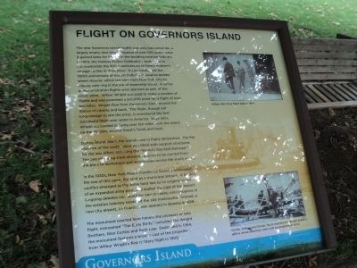 Flight on Governors Island Marker image. Click for full size.