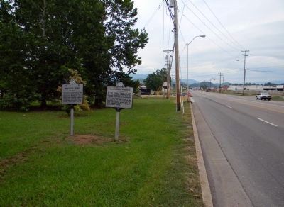 Wide view of the Watauga Fort Marker image. Click for full size.