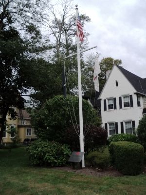 Marker in White Plains. Click for full size. Marker in White Plains image. Click for full size.