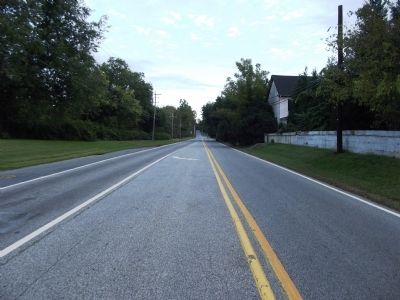At the marker, looking north on Montchanin Rd. image. Click for full size.