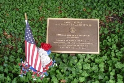 Jean Hillery and Thomas Quadros Marker image. Click for full size.