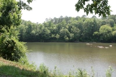 Looking upriver along the Tallapoosa River. image. Click for full size.