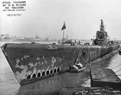 USS Harder (SS-257) image. Click for full size.