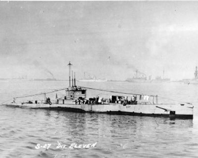 Uss S-28 (ss-133) image. Click for full size.