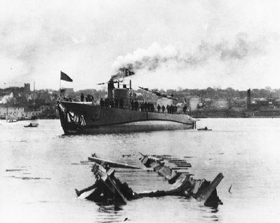 USS Shark SS-174). Click for full size. USS Shark SS-174) image. Click for full size.