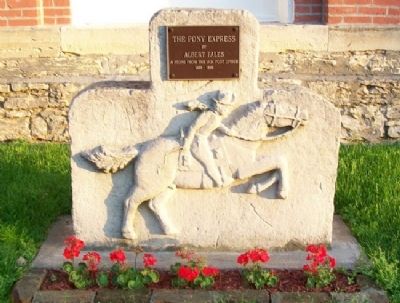 The Pony Express Sculpture & Marker image. Click for full size.