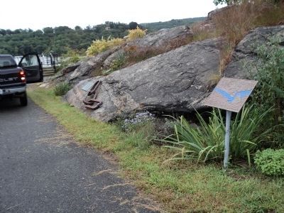 Marker on Constitution Island image. Click for full size.