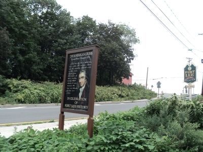 Marker in Fort Lee image. Click for full size.