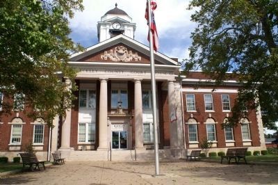 Bleckley County Courthouse image. Click for full size.
