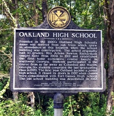 Oakland High School Marker image. Click for full size.