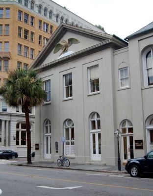 South Carolina National Bank<br>of Charleston (c. 1817)<br>16 Broad Street image. Click for full size.