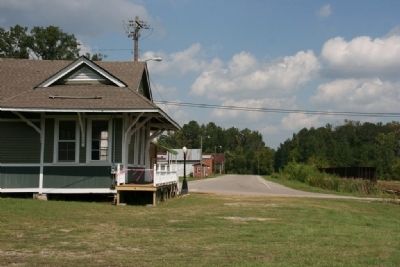Downtown Peterman, Alabama looking north on Railroad Street. image. Click for full size.
