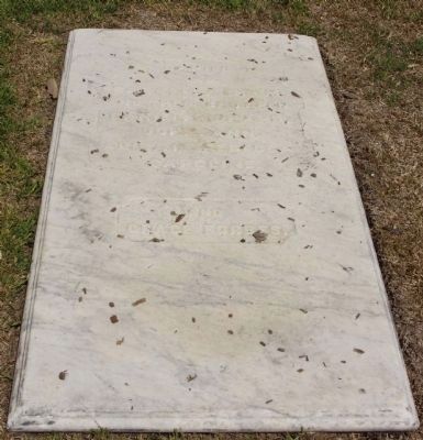 Quaker Burial Ground Marker. Click for full size. Quaker Burial Ground Marker image. Click for full size.