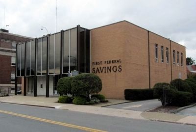 Hotel Site Marker stands in front of First Federal Savings of Middletown building.. Click for full size. Hotel Site Marker stands in front of First Federal Savings of Middletown building. image. Click for full size.