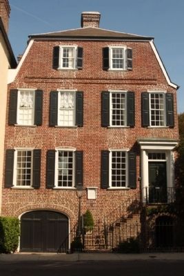 72-74 Tradd Street and Marker image. Click for full size.