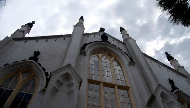 Huguenot Church. Click for full size. Huguenot Church image. Click for full size.
