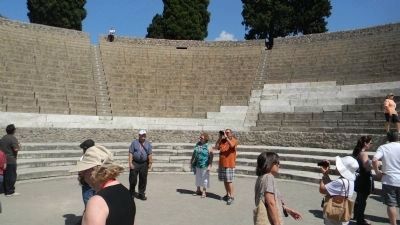 The <i>Teatro Grande </i> image. Click for full size.