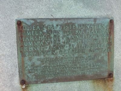 Marker on Right of Monument image. Click for full size.