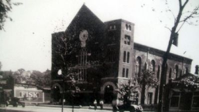 Photo of Patee Park Baptist Church on Marker image. Click for full size.