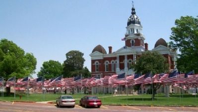 Johnson County Courthouse. Click for full size. Johnson County Courthouse image. Click for full size.