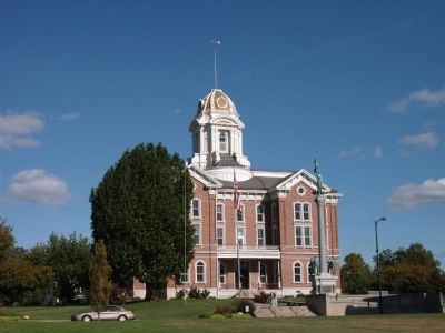 Posey County Courthouse - - Mount Vernon, Indiana image. Click for full size.