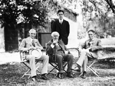 Henry Ford, Thomas Edison & Harvey Firestone image. Click for full size.