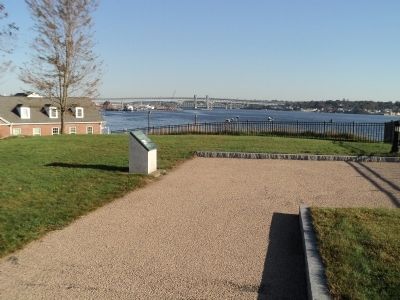 Marker in Fort Trumbull State Park image. Click for full size.