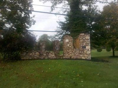 Weavers Cottage Stone Foundation Ruin image. Click for full size.