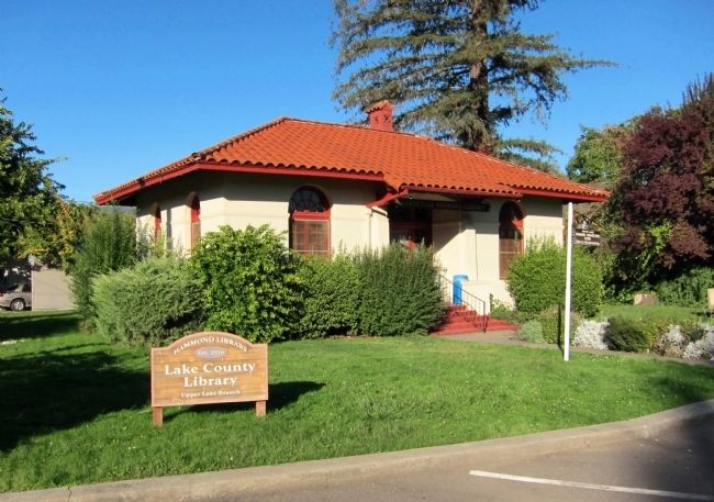 Harriet Lee Hammond Library - view from southwest image. Click for full size.