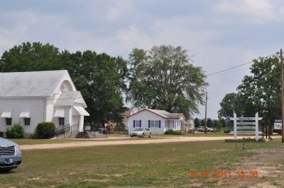 Oswichee Baptist Church image. Click for full size.