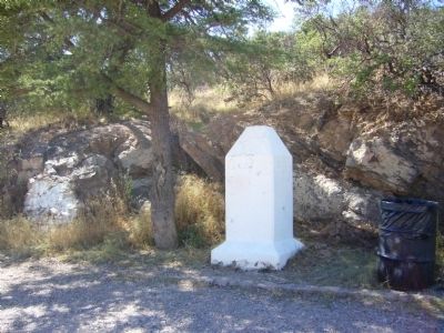 Mule Pass Marker image. Click for full size.