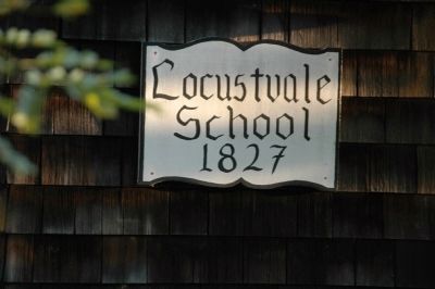 Locust Vale School Sign image. Click for full size.