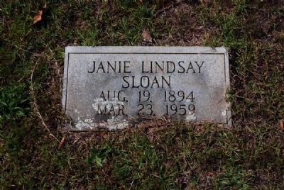Janie Lindsay Sloan Tombstone image. Click for full size.