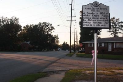 Anna Easter Brown Marker looking northwest along East Grand Avenue. Click for full size. Anna Easter Brown Marker looking northwest along East Grand Avenue image. Click for full size.