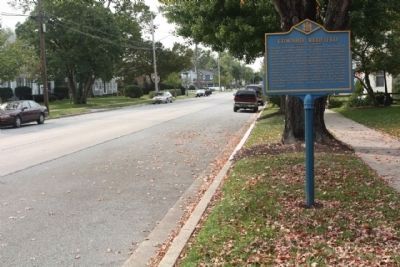 Edward Redfield Marker, looking west along Delaware Avenue image. Click for full size.