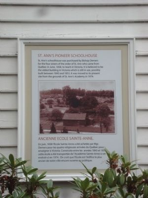 St. Anns Pioneer Schoolhouse Marker image. Click for full size.