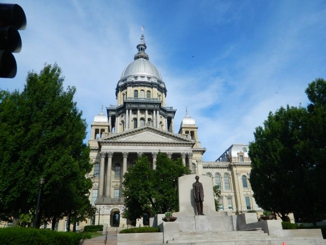 Illinois State Capitol image. Click for full size.
