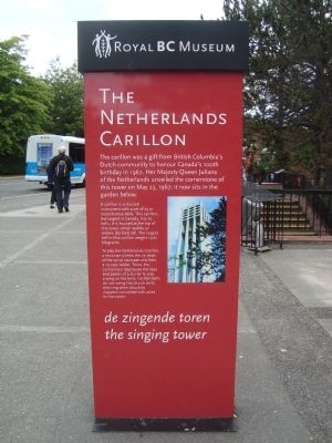The Netherland Carillon Marker - Side A image. Click for full size.