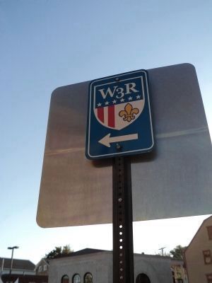 W 3 R Marker in Newport image. Click for full size.