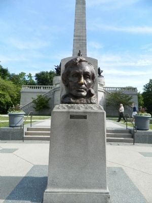 Abraham Lincoln's Tomb image. Click for full size.