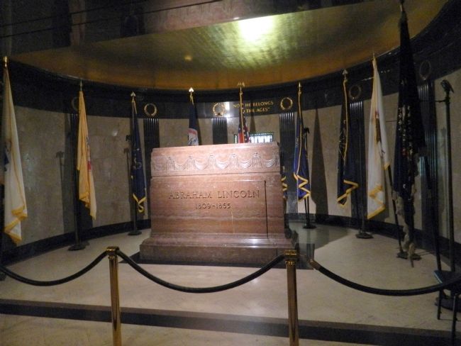 Lincoln's Marble Tomb image. Click for full size.