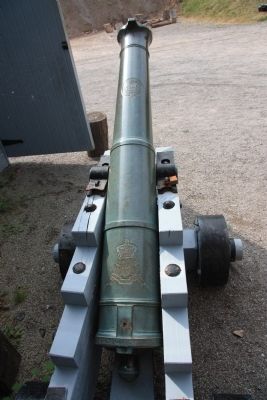 Fort Erie Cannon image. Click for full size.