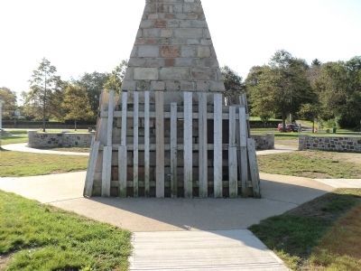 Memorial to the French Fleet image. Click for full size.