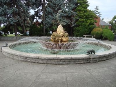The Victoria Centennial Fountain Marker image. Click for full size.