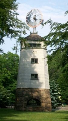 Garfield Estate Windmill image. Click for full size.