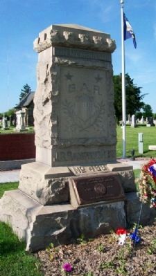 Hampson Post No. 499 G.A.R. Civil War & Veterans Memorial. Click for full size. Hampson Post No. 499 G.A.R. Civil War & Veterans Memorial image. Click for full size.