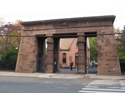 The Entrance to Grove Street Cemetery image. Click for full size.