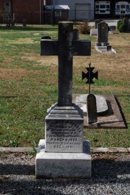 Rev. Thomas F. Gadsden Tombstone<br>Front image. Click for full size.